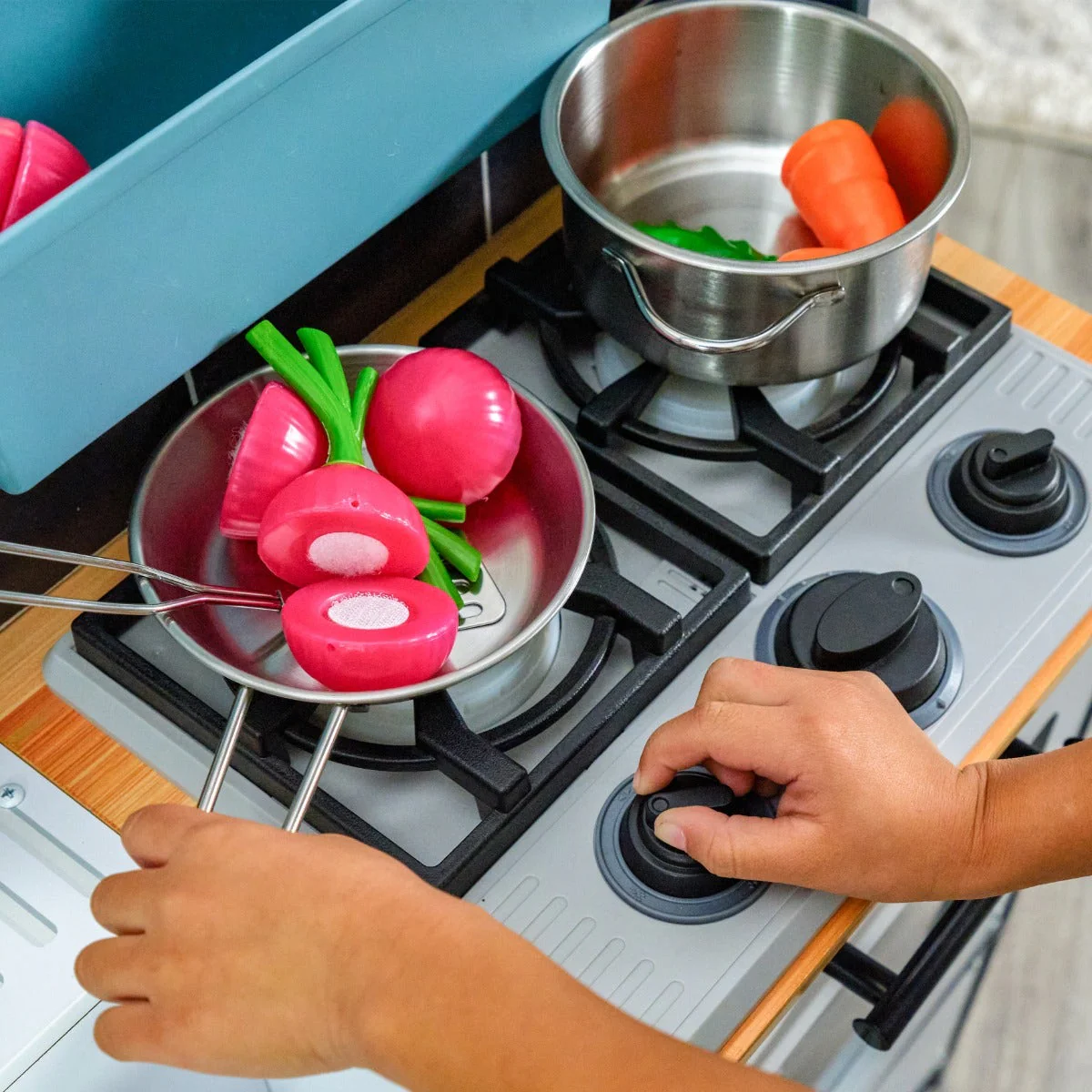 Farm to Table Play Kitchen - Image 9