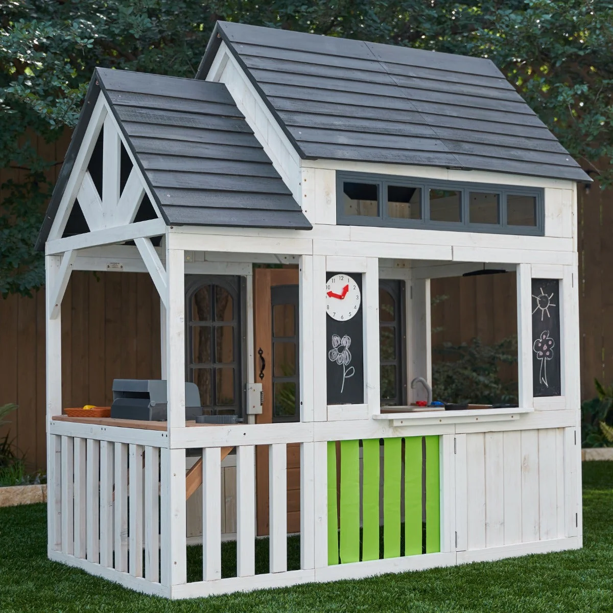 Lantana Lane Playhouse - Image 6