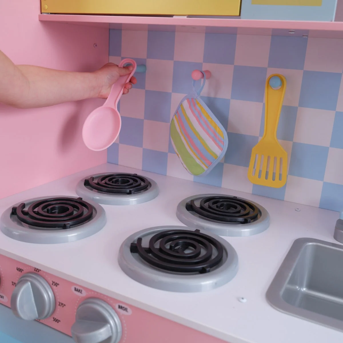 Large Pastel Play Kitchen - Image 7
