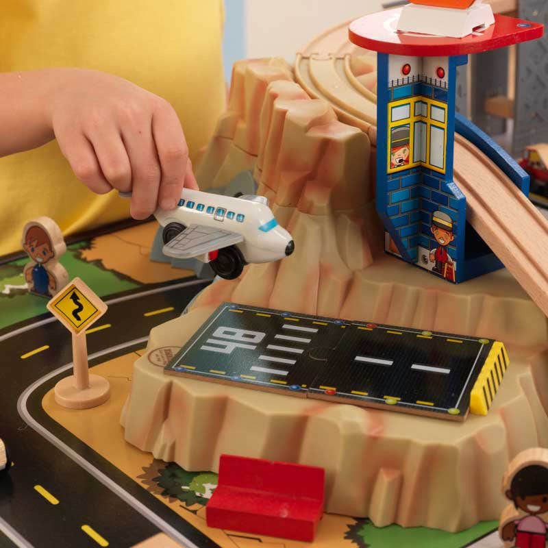 Metropolis Train Set & Table - Image 5