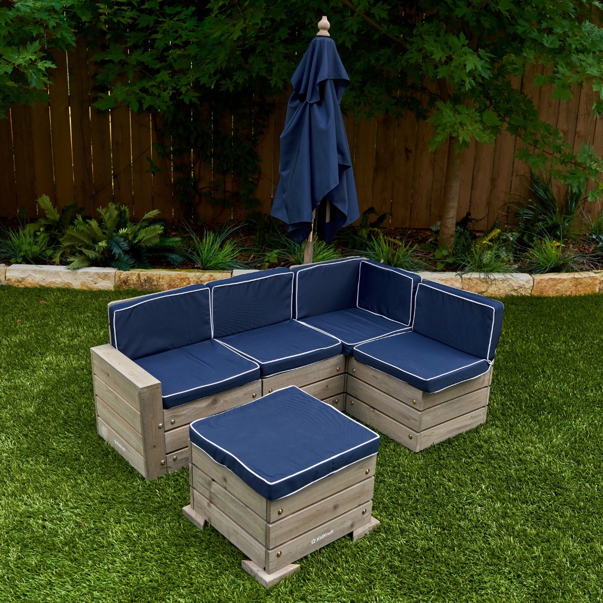 Outdoor Sectional, Ottoman & Umbrella Set - Barnwood Gray & Navy - Image 6