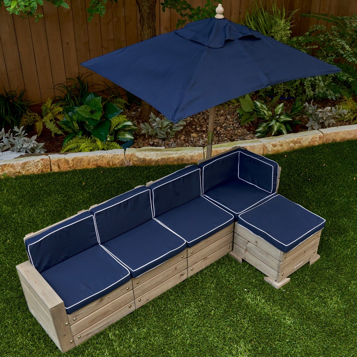 Outdoor Sectional, Ottoman & Umbrella Set - Barnwood Gray & Navy - Image 8