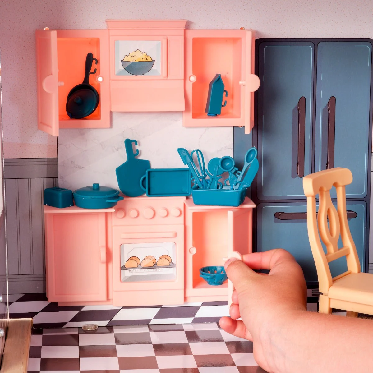 Secret Reveal Wooden Mansion Dollhouse - Image 9