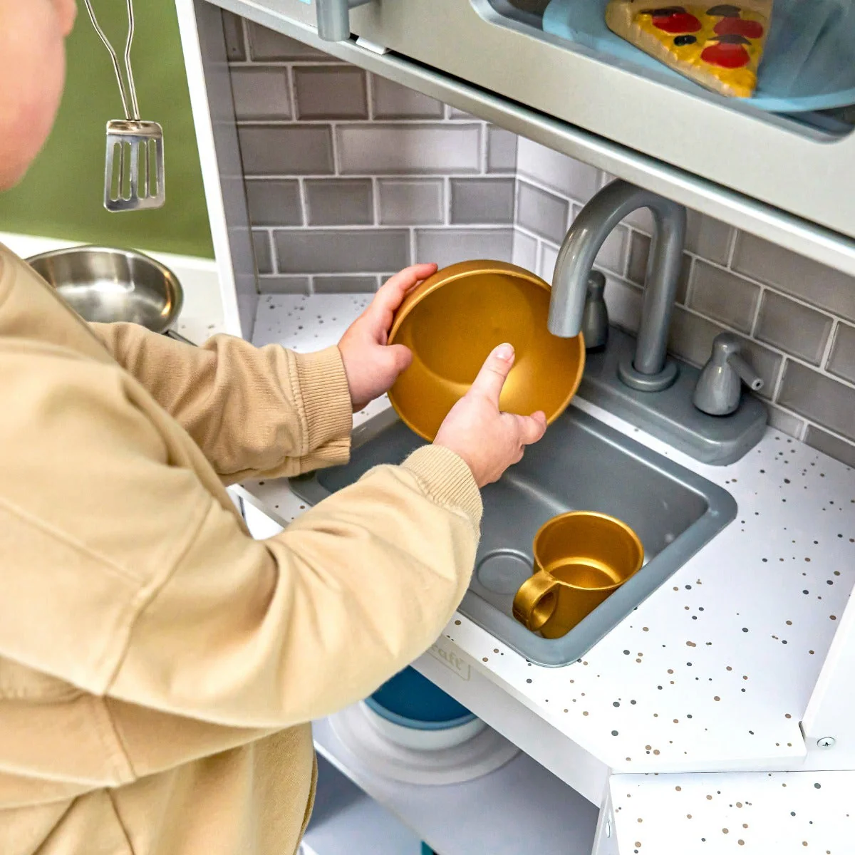 Ultimate Corner Play Kitchen - White - Image 12