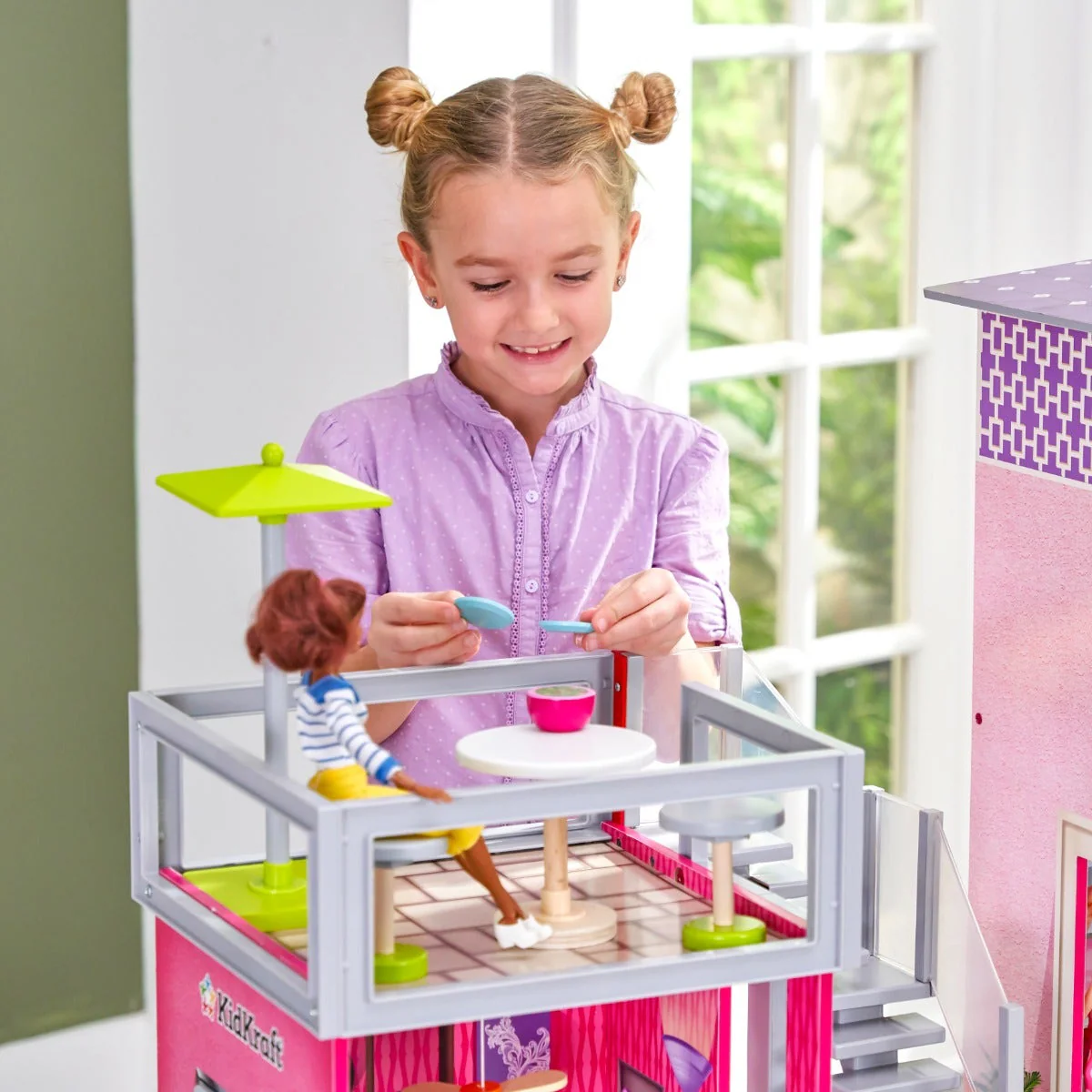 Uptown Dollhouse - Image 13
