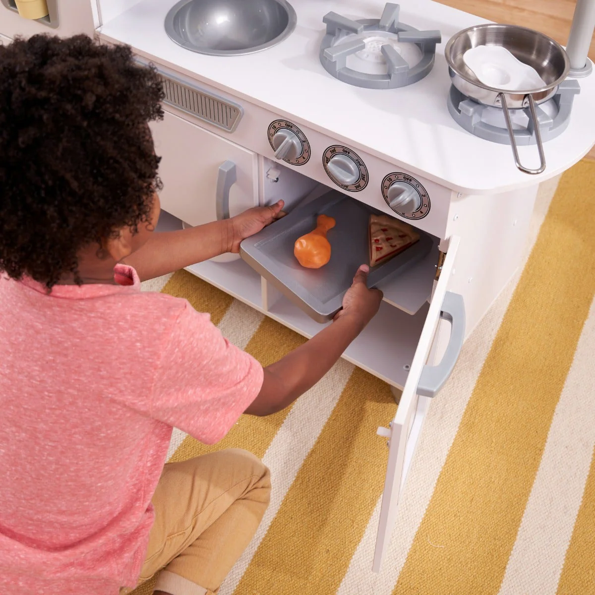 Vintage Play Kitchen - White - Image 9