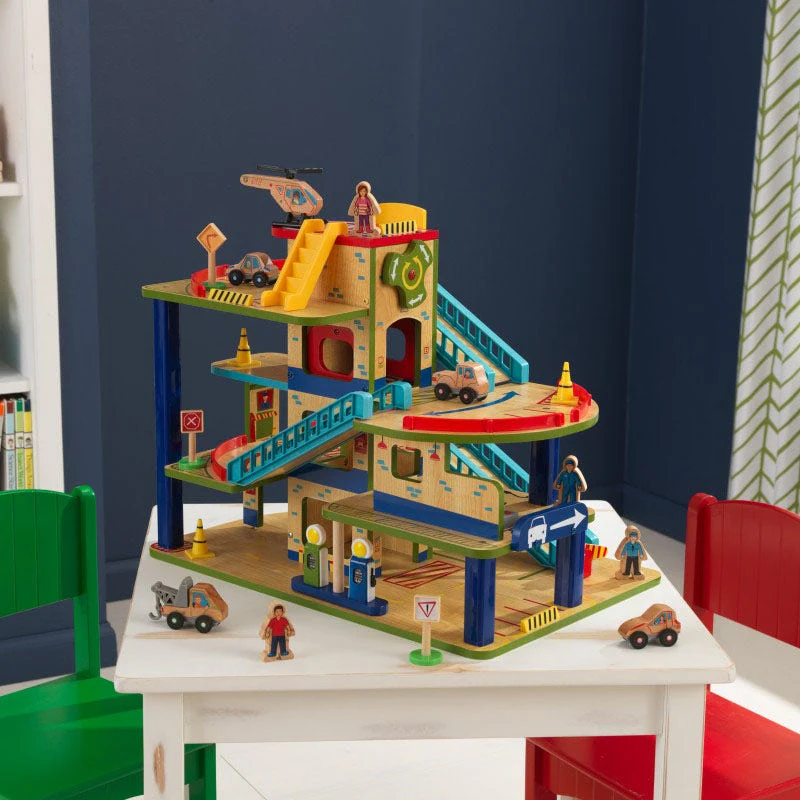 Wash n Go Wooden Car Garage - Image 3