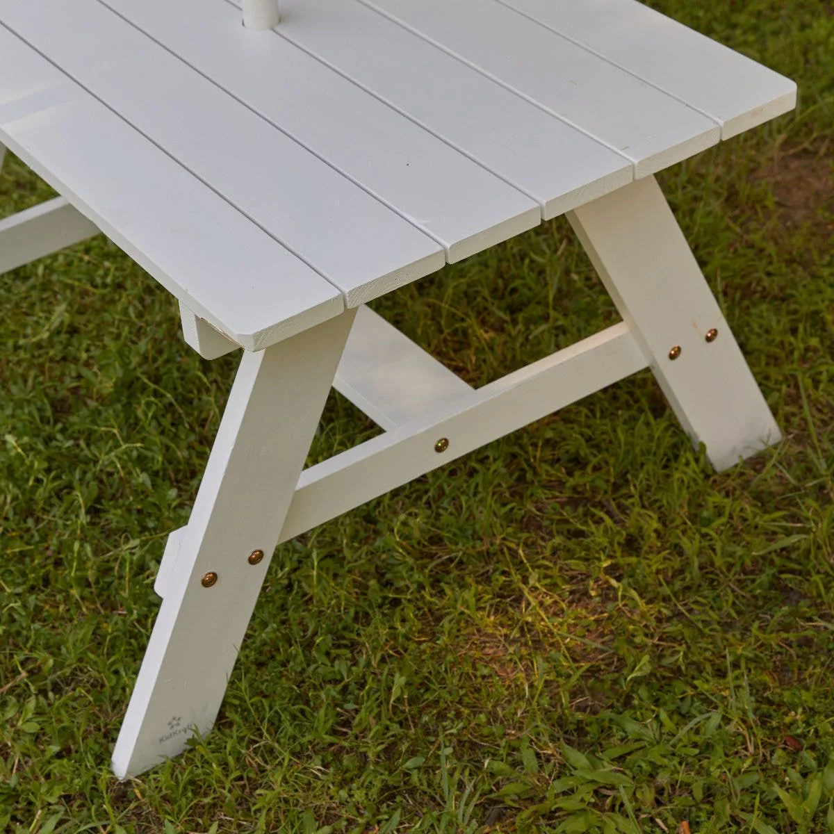 White Outdoor Table with Benches & Umbrella – Turquoise & White Stripes - Image 6